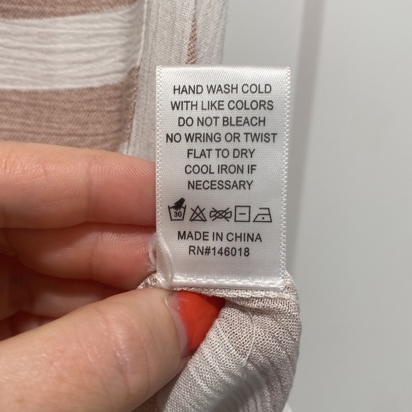 VIXBE Almila Tie Front Top, M, Beige/Light Pink - Picture 5 of 6